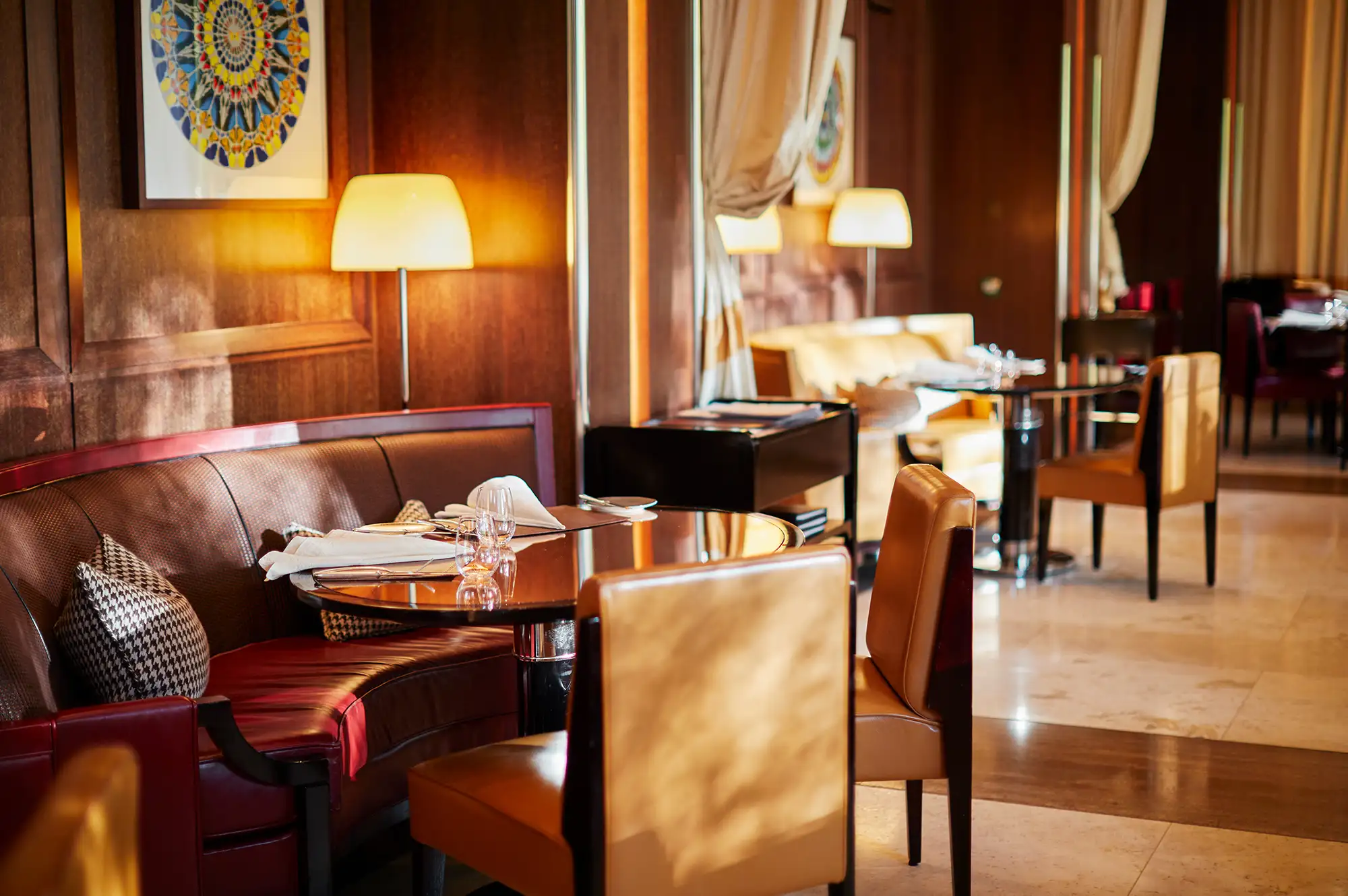 The contemporary dining room of CUT at 45 Park Lane