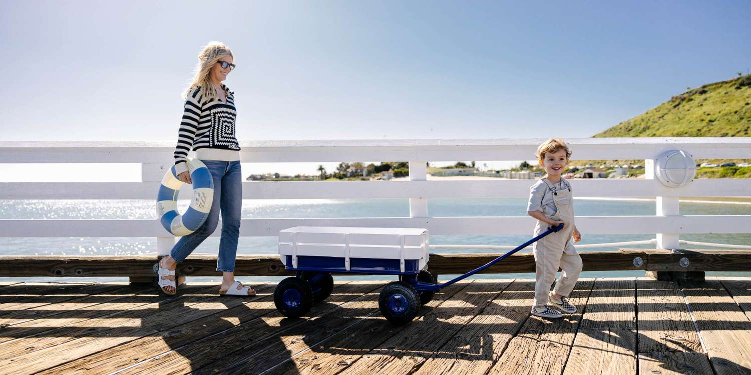 Wide shot of a diverse family-friendly travel destination.