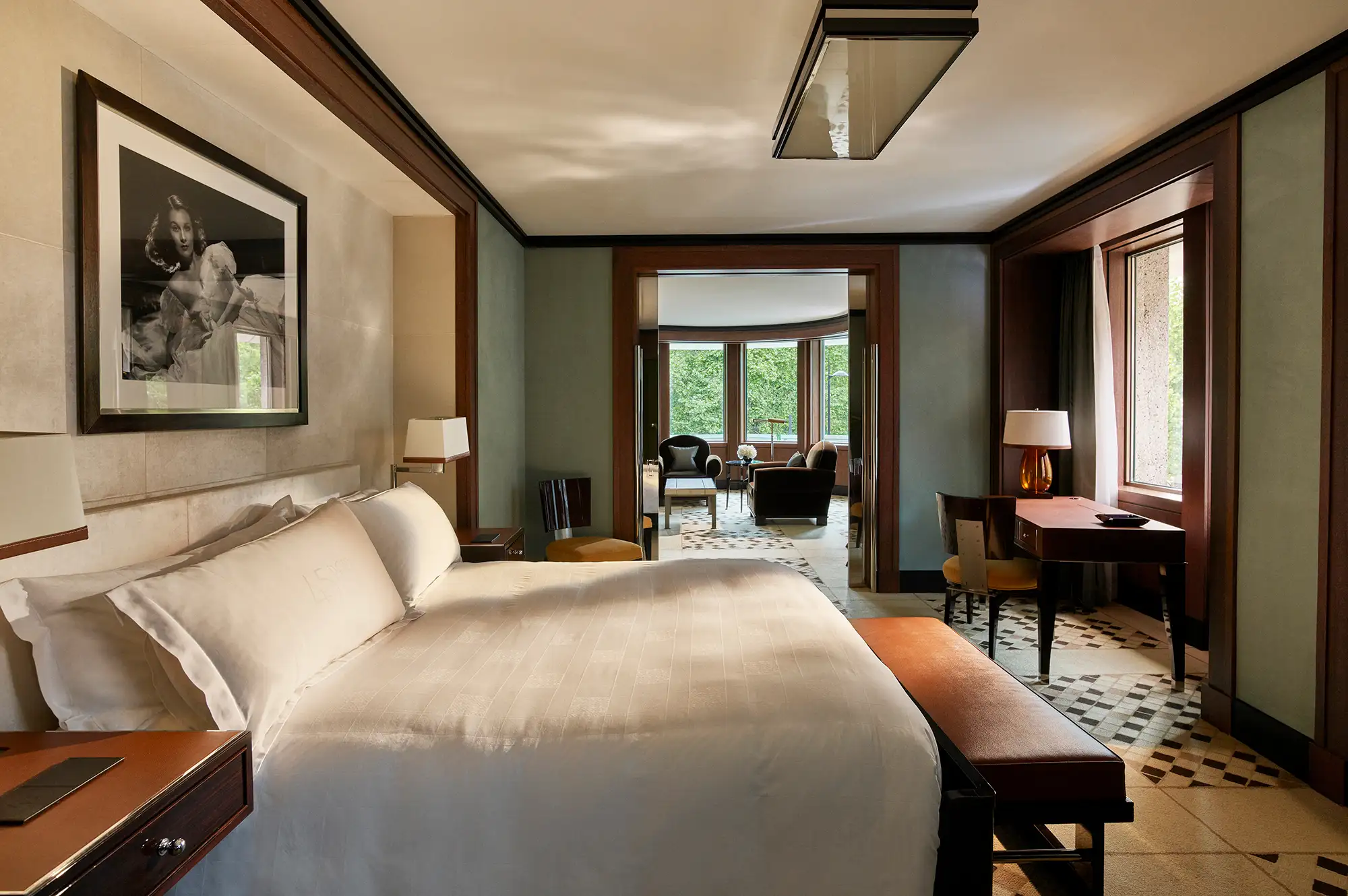 A luxurious bedroom in the Park Lane Suite overlooking Hyde Park