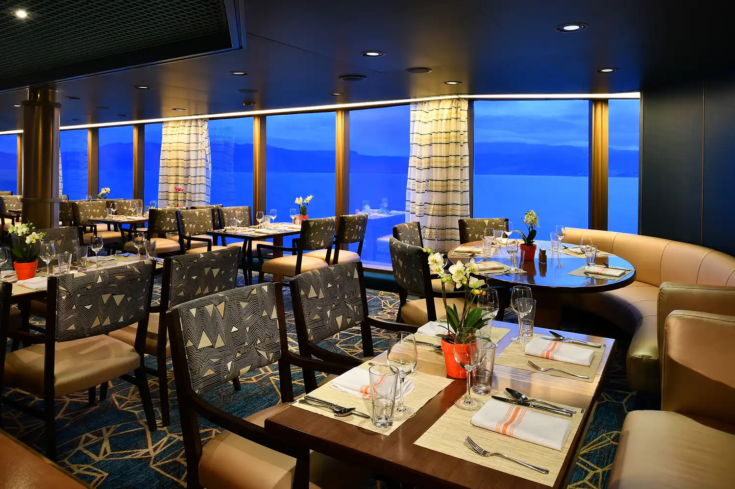 The contemporary and spacious Lido Market dining area on the Westerdam.